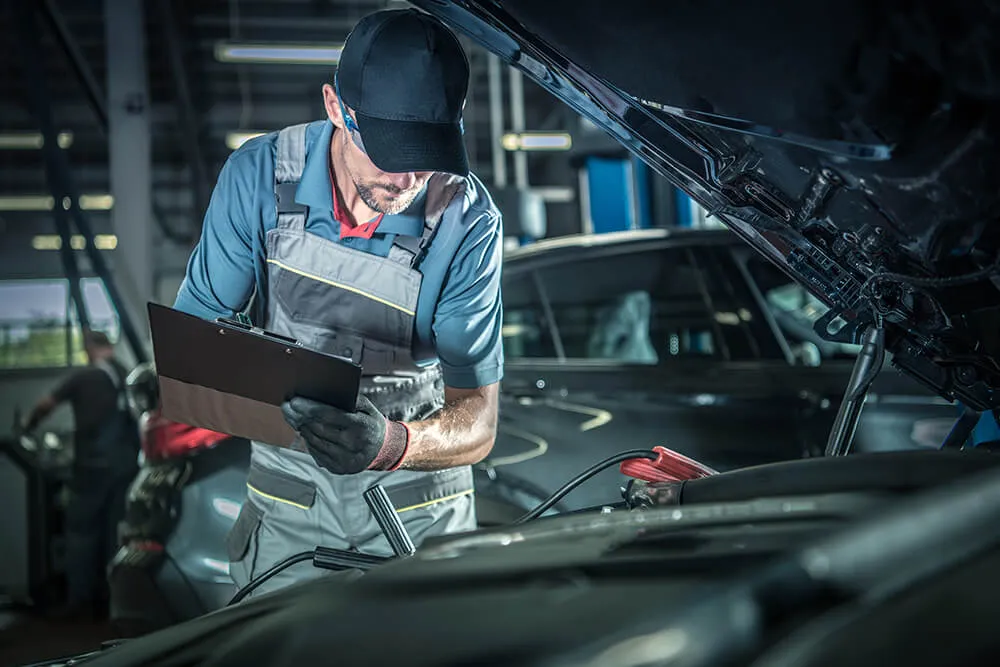 Winter Auto Mechanic Services: Keeping Your Vehicle Safe and Reliable During the Cold Months